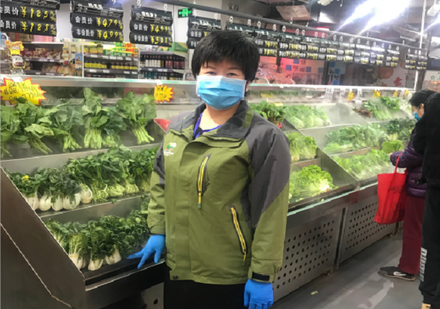 华球(中国)官方草桥店长——杨桂芳